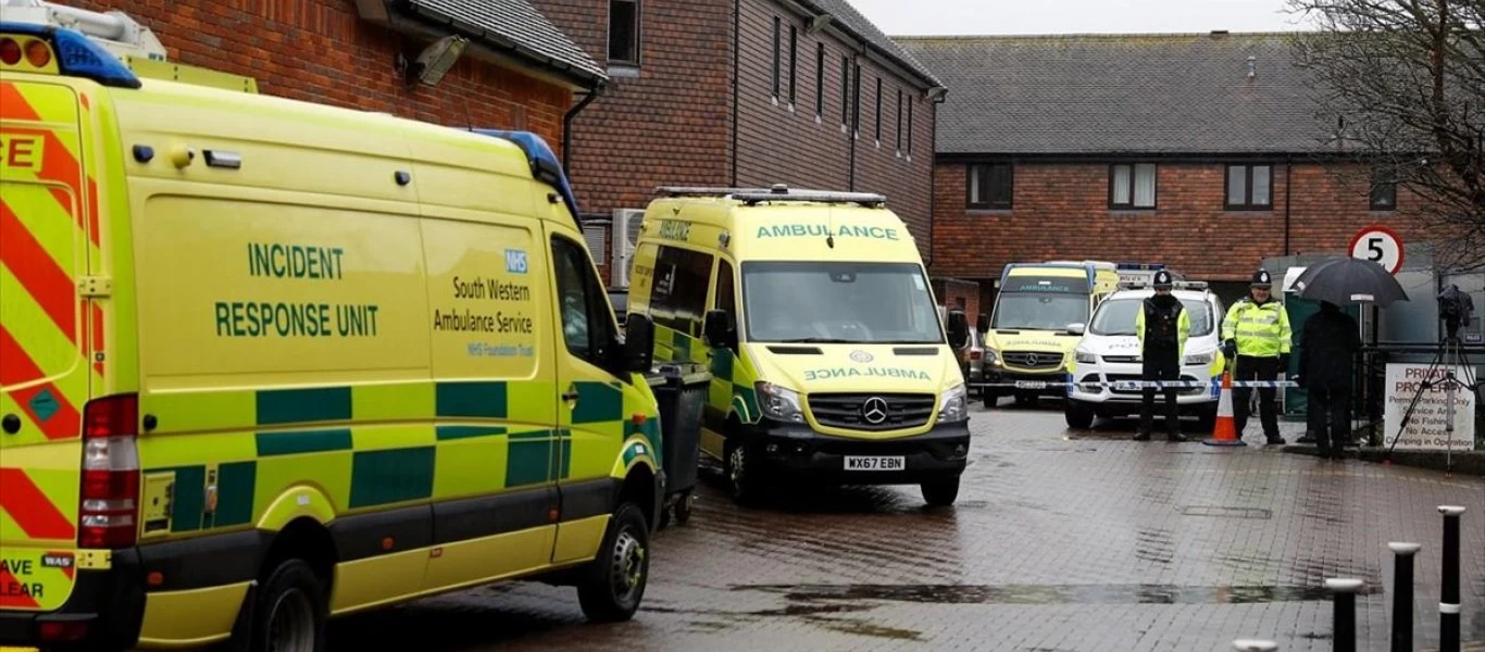 Λονδίνο: Aυτοκίνητο έπεσε πάνω σε πεζούς - Αρκετοί τραυματίες (βίντεο)